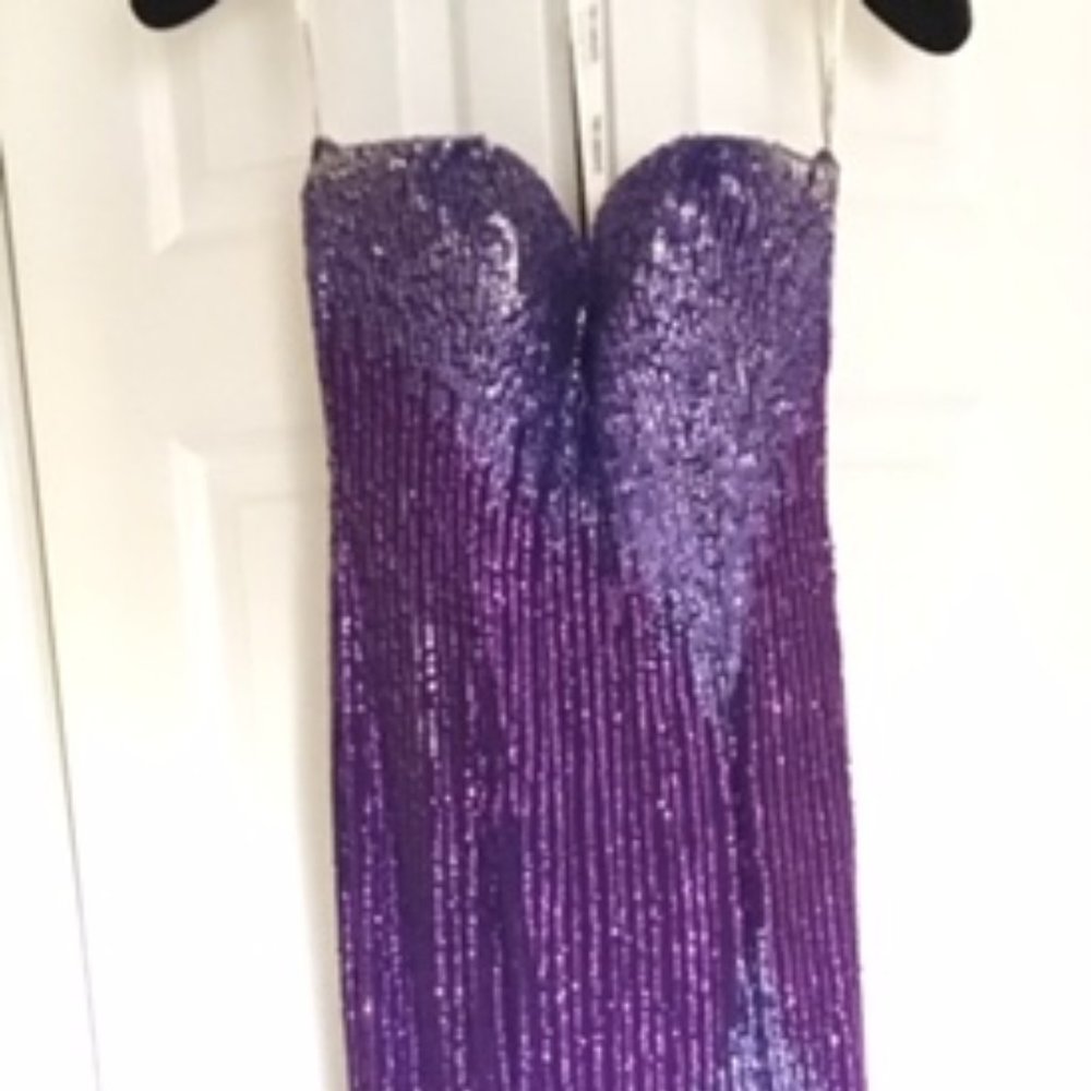 Exquisite Evening Formal Sequence Gown